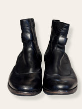 CAT black ankle boot with buckle 10